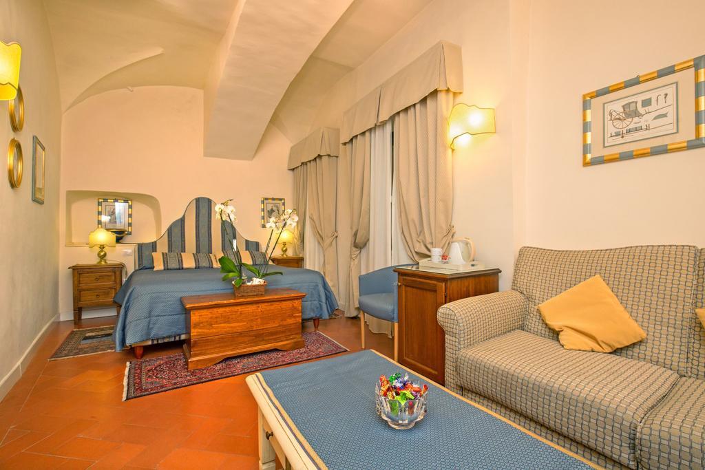 La Casa Del Garbo - Luxury Rooms & Suite Флоренция Экстерьер фото